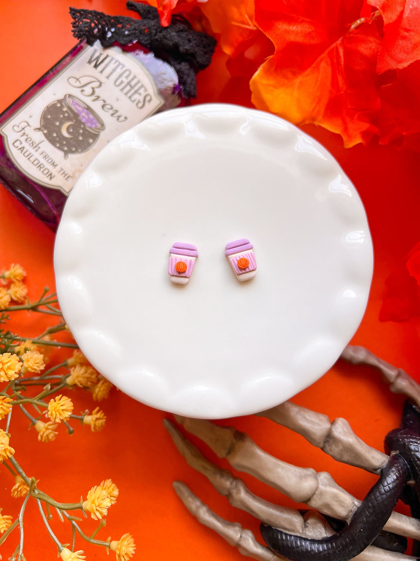 Pumpkin latte Studs