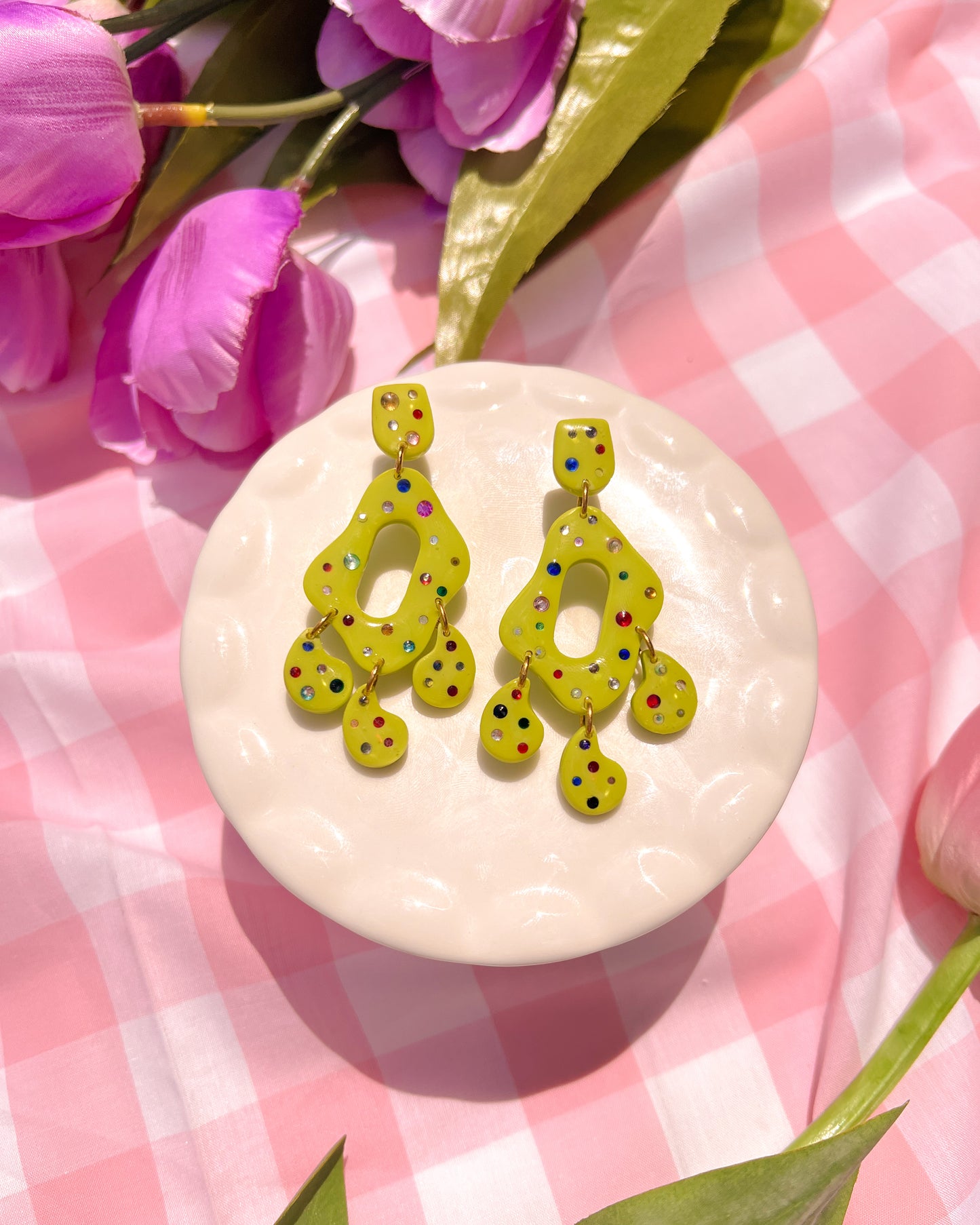 Sparkling spring earrings