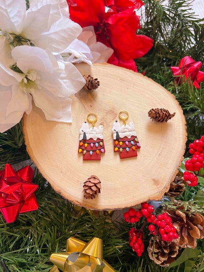 snoopy christmas world earrings