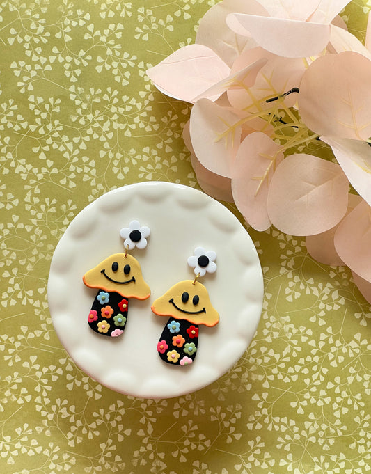 happy mushroom earrings